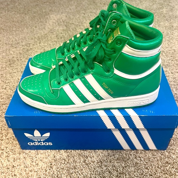 Adidas Top Ten Green and White Sneakers - Picture 2 of 5